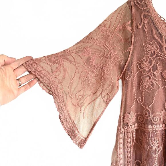 grace & lace | NWT Women’s Mauve Pink Lace Embroidered Knee Length Dress Size S - Picture 2 of 8